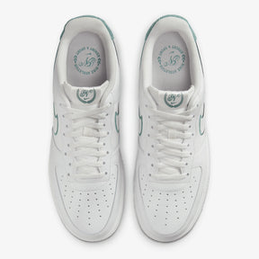 Nike Air Force 1 '07 LV8