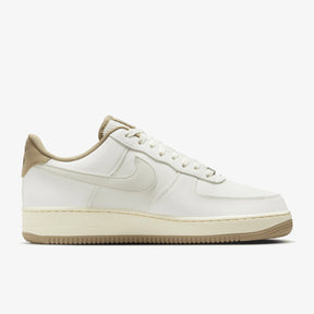 Nike Air Force 1 '07 LV8