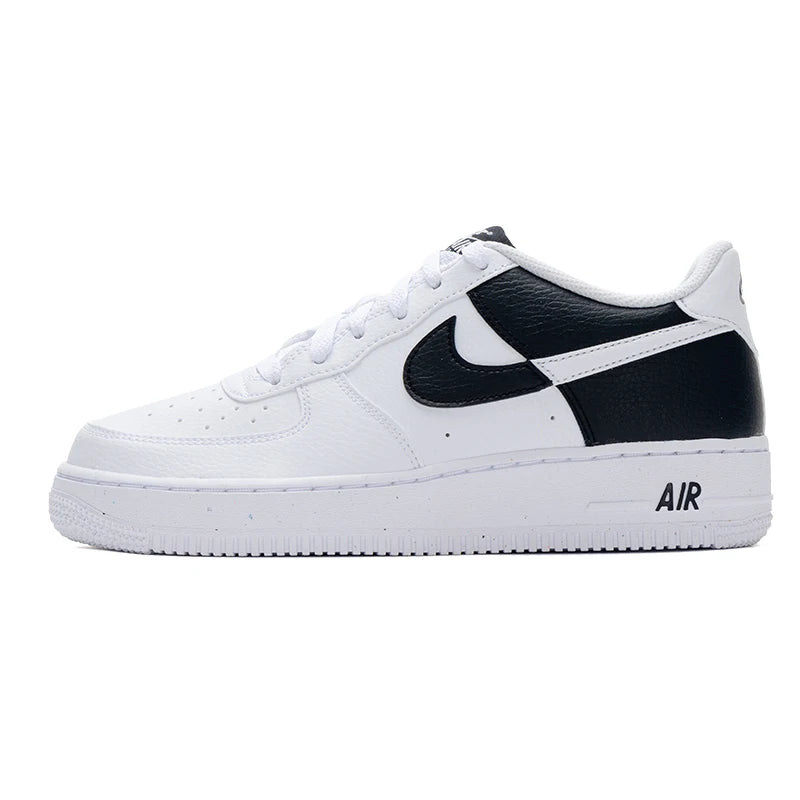 Nike Air Force 1 Low “Panda”