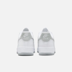 Tênis Nike Air Force 1 '07 'Smoke Grey'